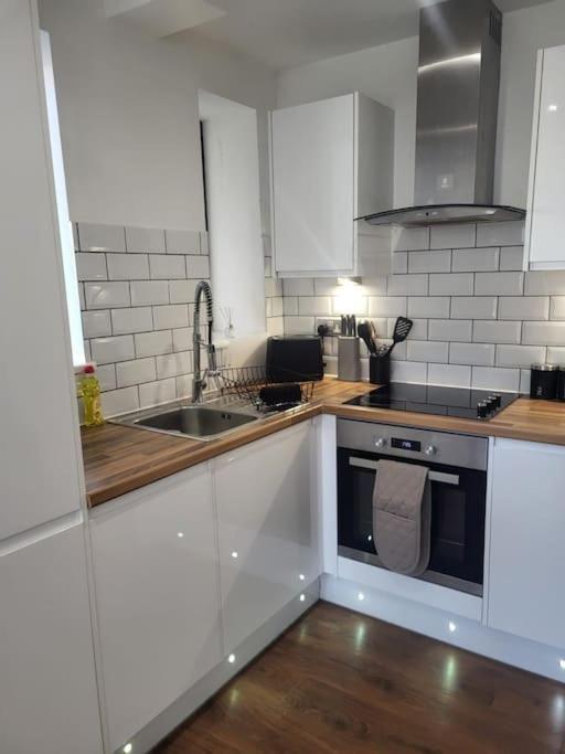 Modern Apartment Nottingham Dış mekan fotoğraf