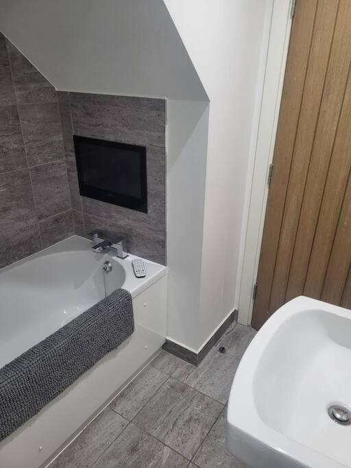 Modern Apartment Nottingham Dış mekan fotoğraf